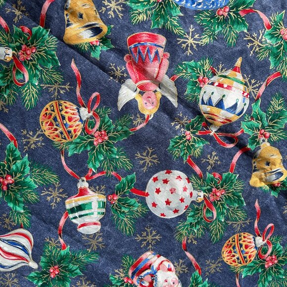 Christmas Cotton Table Cloth 52x72 inches, Santa Themed Tablecloth, Rectangle - Picture 7 of 9